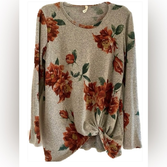 Bellamie Sweaters - 𝅺Beautiful floral lightweight sweater